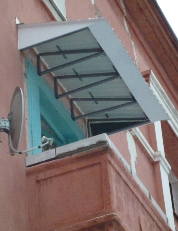 Как установить окна на самой крыше